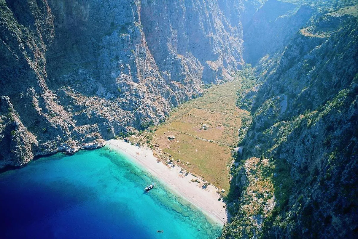 Δωμάτια σε οικογενειακή κατοικία Cloud9 Rooms Φετιγιέ