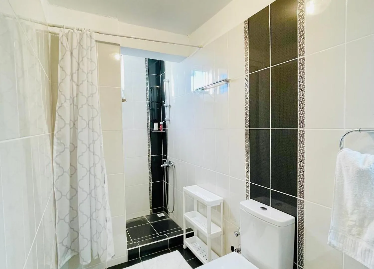 Cloud9 Rooms Φετιγιέ 0*,