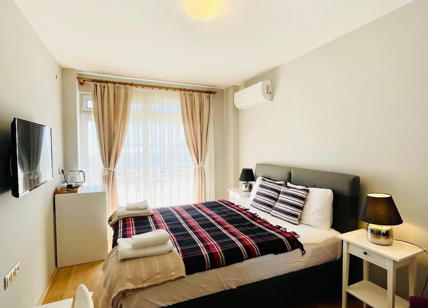 Cloud9 Rooms Φετιγιέ
