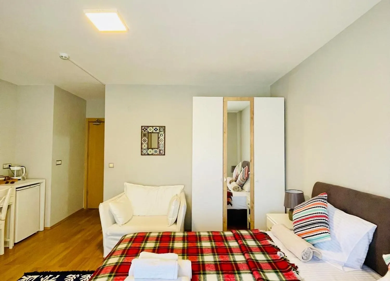 Δωμάτια σε οικογενειακή κατοικία Cloud9 Rooms Φετιγιέ