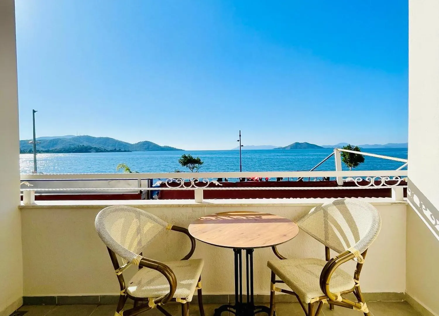 Δωμάτια σε οικογενειακή κατοικία Cloud9 Rooms Φετιγιέ